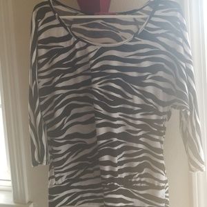 ⭐Zebra Top